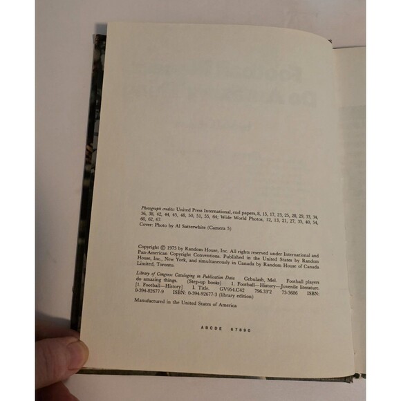 Football Players Do Amazing Things Mel Cebulash 1975 Step Up Books Vtg Hardcover - Picture 6 of 7